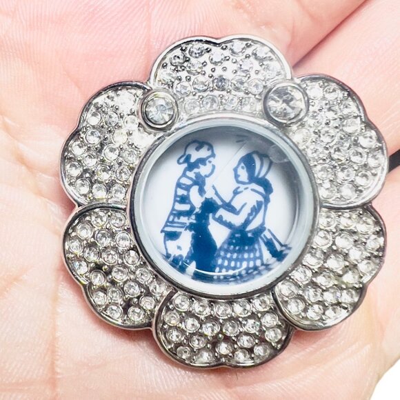 Upcycled  Vntg Rhinestone Watch w ith Danish Blue Willow China Icon Centerpiece - Picture 9 of 11